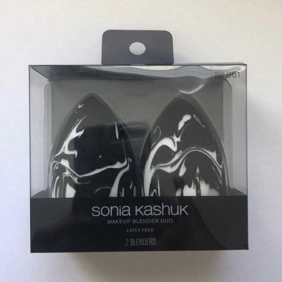 Sonia Kashuk Makeup Nwot Sonia Kashuk Beauty Blenders Poshmark